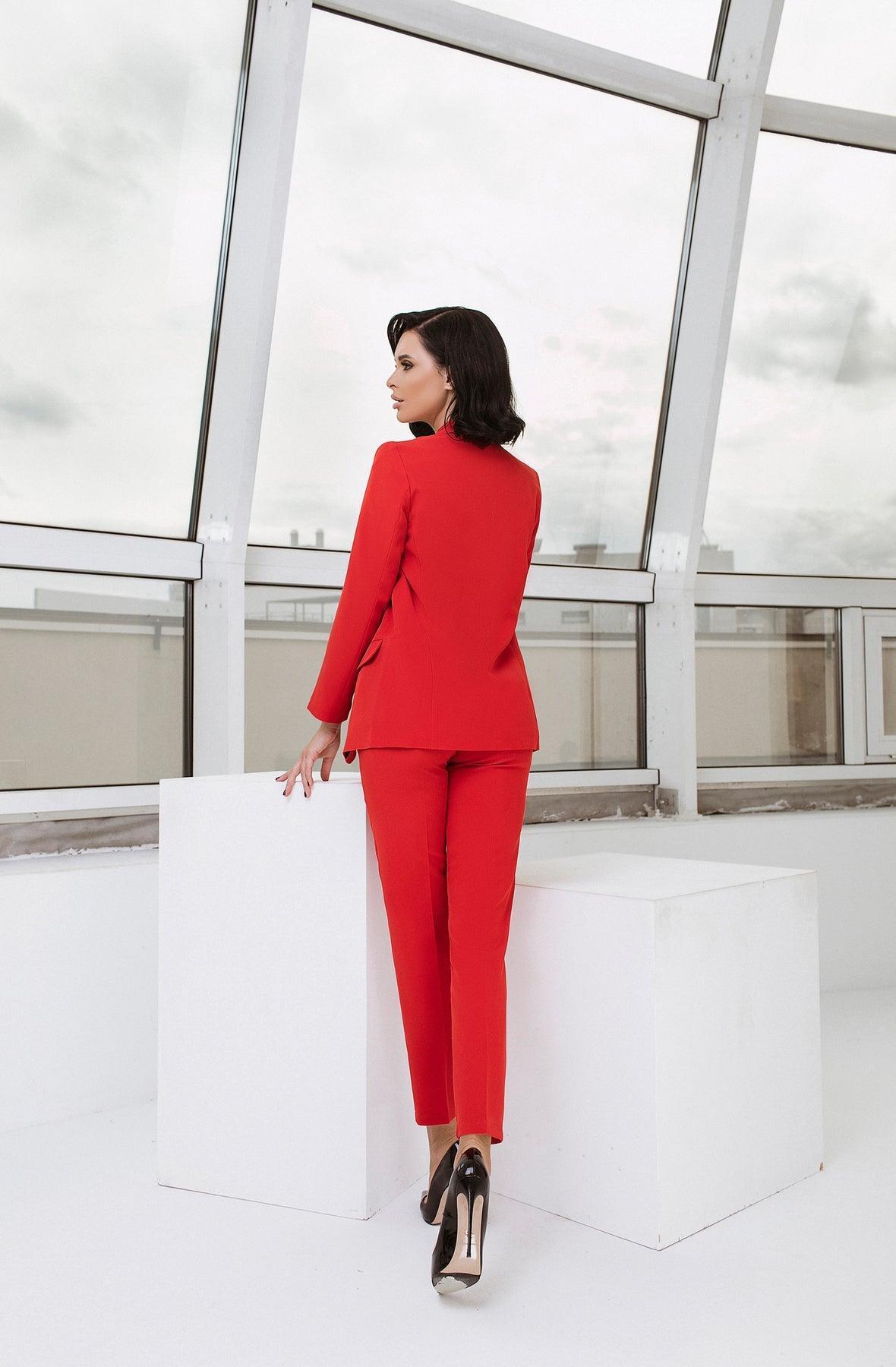 trinarosh Red Shawl Lapels 2-Piece Suit