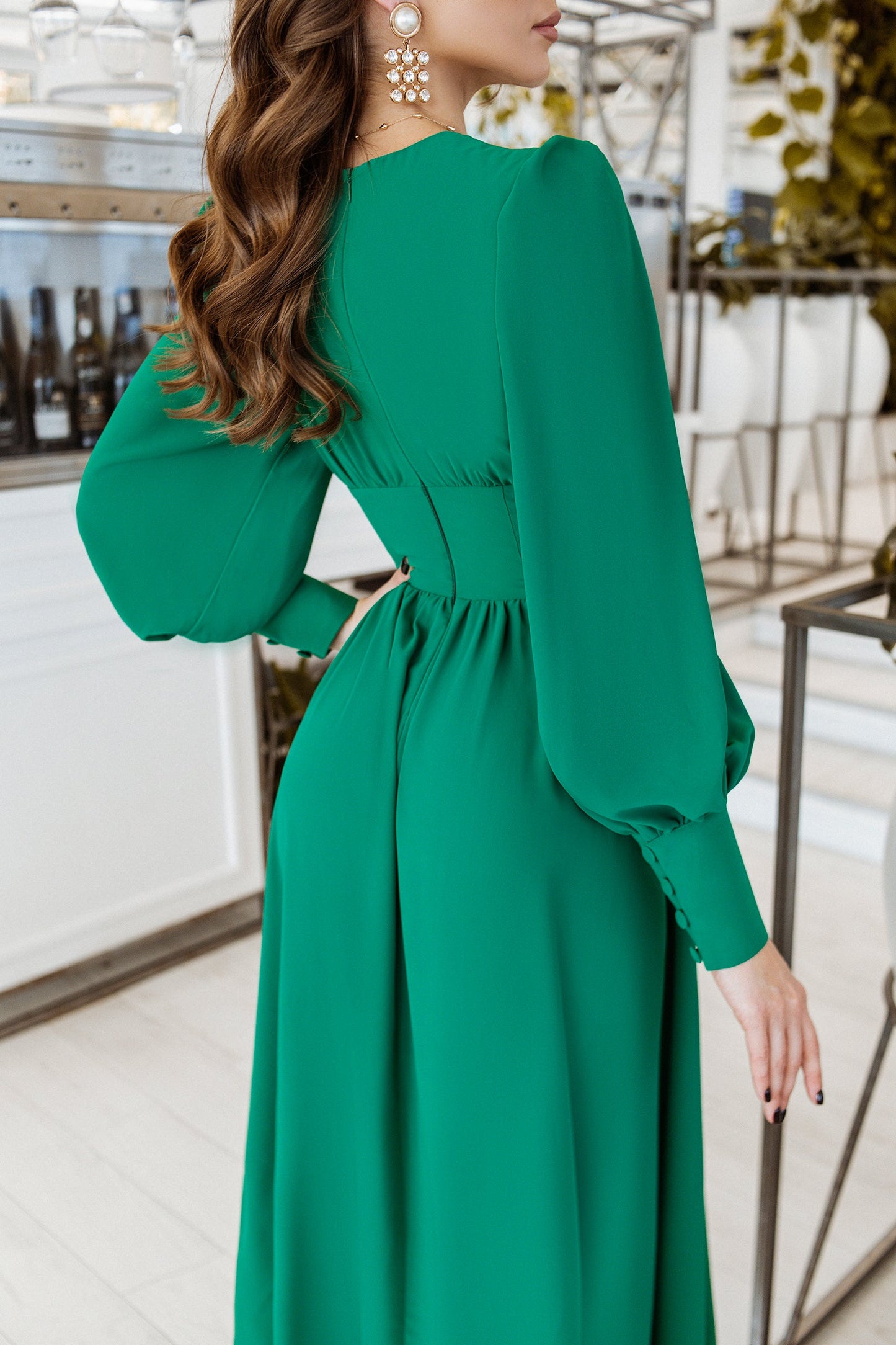trinarosh Green Buttoned Puff-Sleeve Midi Dress