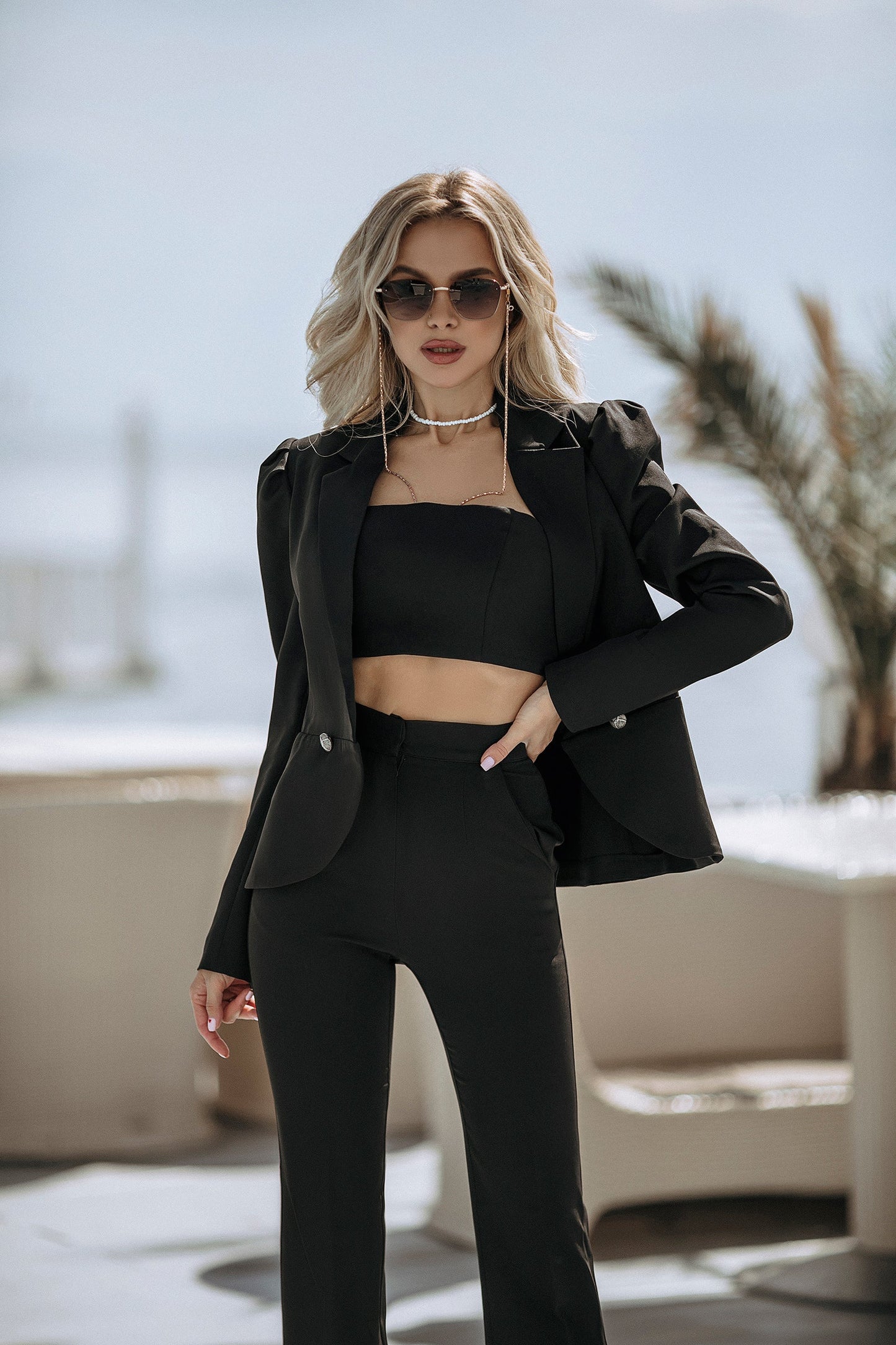 trinarosh Black Double Breasted Suit 2-Piece