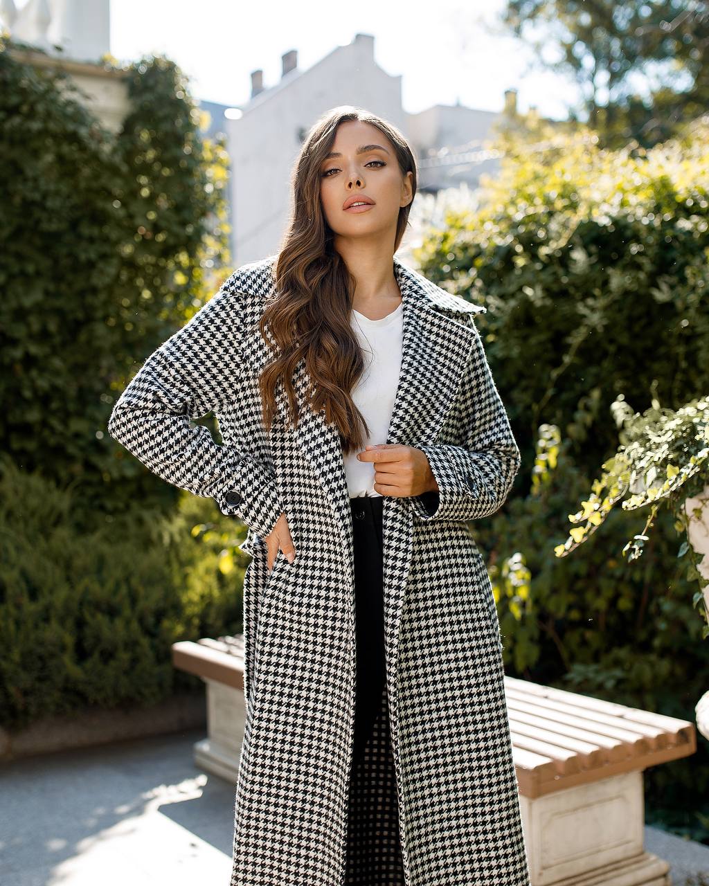 trinarosh Casual White-Black Checked Belted Coat