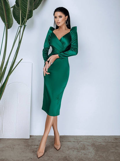 trinarosh Emerald Long Sleeve Midi Dress